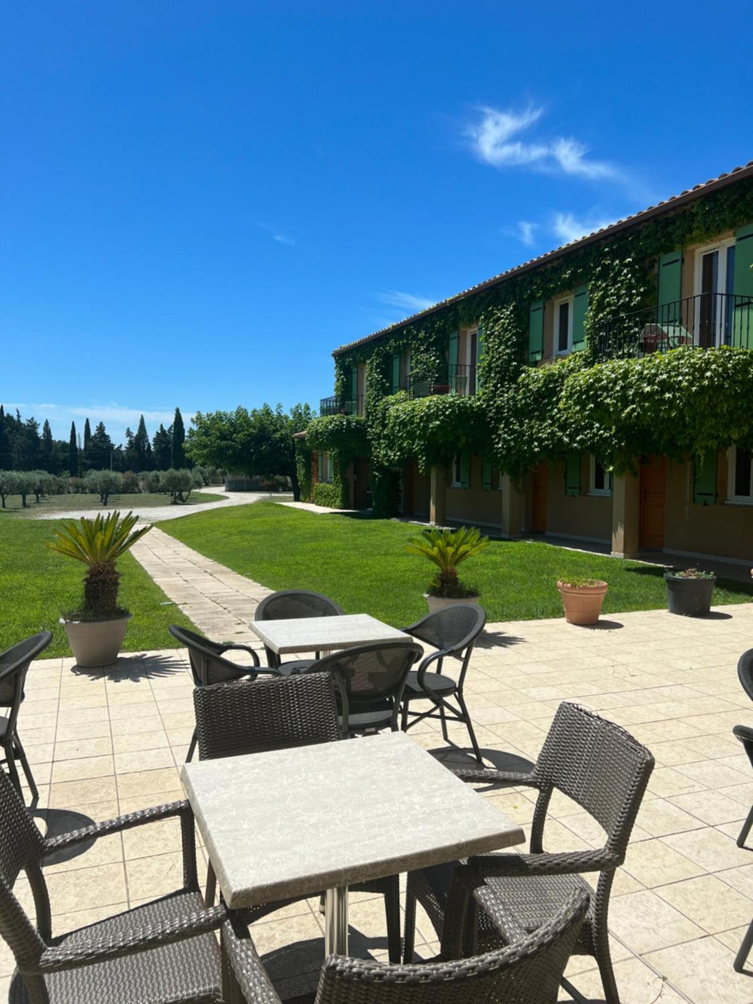 Hotel Terriciae Aux Portes De Maussane Les Alpilles Luaran gambar